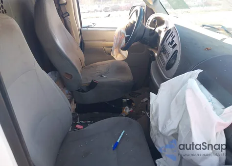 2007 Ford E-250 Commercial/Recreational z USA, uszkodzony, nr VIN 1FTNE24L17DA39593